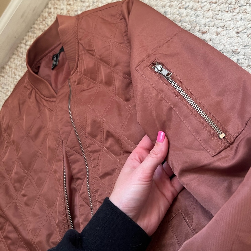 Light Jacket - Picture 3 of 4